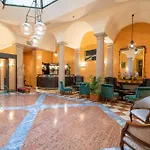 Regina Hotel 4*